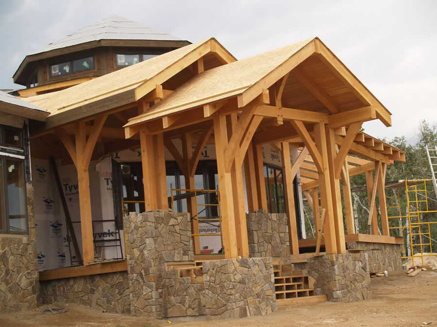 Timber Frame Home in Saratoga, Wyoming.